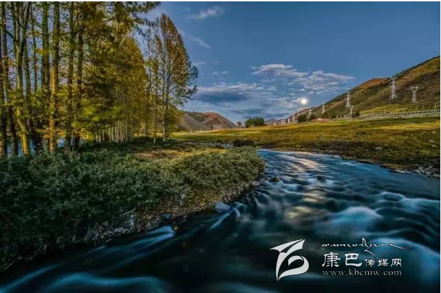 新都橋，正在打開最美時(shí)光,我在這里等你......