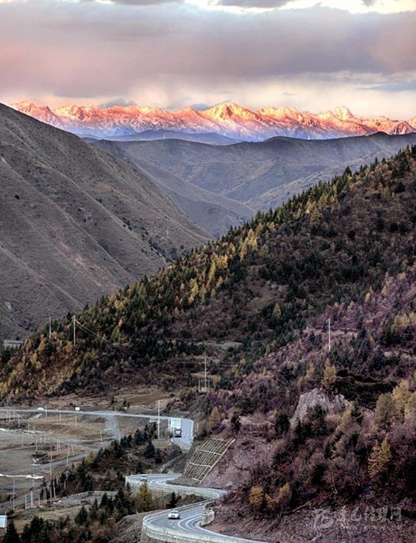 公路都這么美，你在川西高原到底錯過了多少風景？