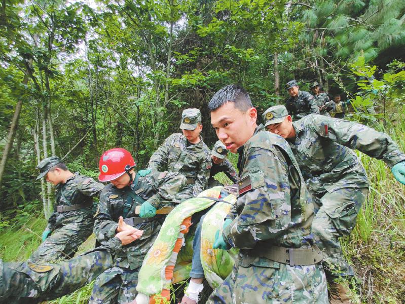 9月6日，武警.jpg