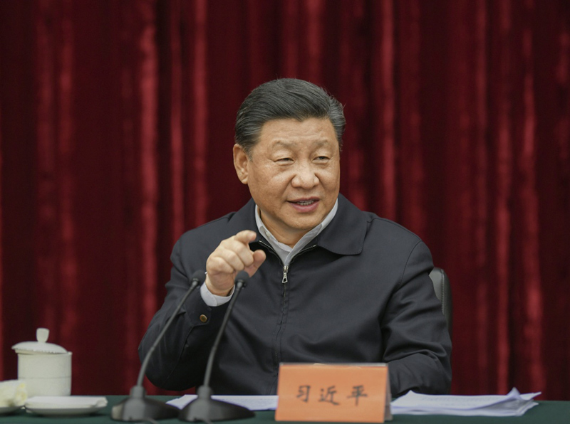 2019年4月15日至17日，中共中央總書記、國(guó)家主席、中央軍委主席習(xí)近平在重慶考察，并主持召開解決“兩不愁三保障”突出問(wèn)題座談會(huì)。這是4月16日下午，習(xí)近平主持召開解決“兩不愁三保障”突出問(wèn)題座談會(huì)并發(fā)表重要講話。新華社記者 謝環(huán)馳 攝