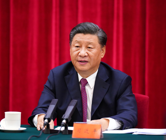 2020年9月3日下午，中共中央、國務(wù)院、中央軍委在北京人民大會堂舉行座談會，紀念中國人民抗日戰(zhàn)爭暨世界反法西斯戰(zhàn)爭勝利75周年。中共中央總書記、國家主席、中央軍委主席習(xí)近平出席座談會并發(fā)表重要講話。新華社記者 謝環(huán)馳 攝